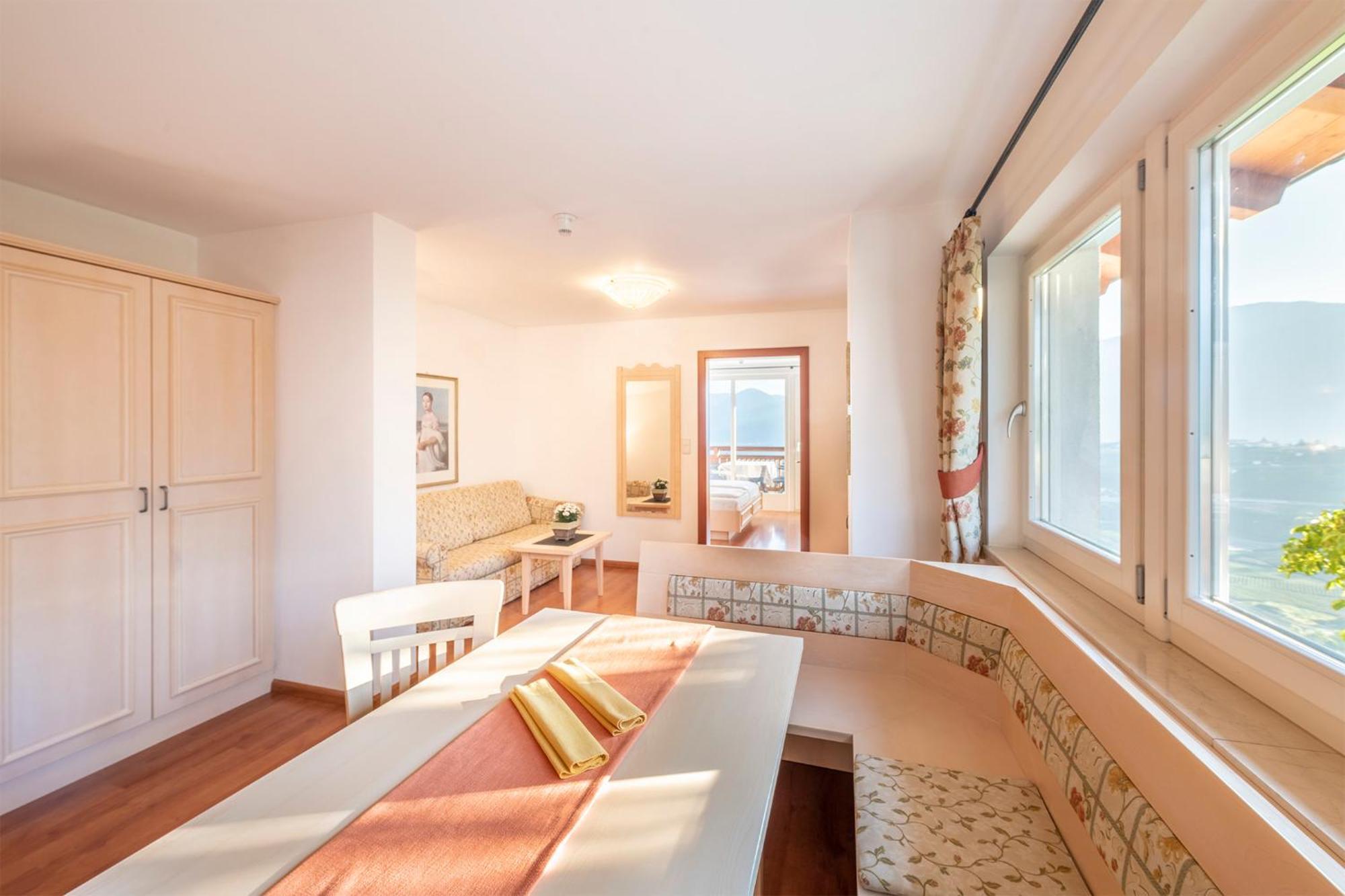 Appartement Tschivon Schenna Eksteriør billede