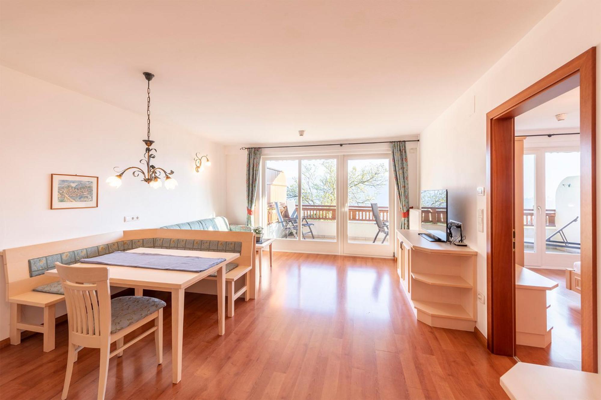 Appartement Tschivon Schenna Eksteriør billede