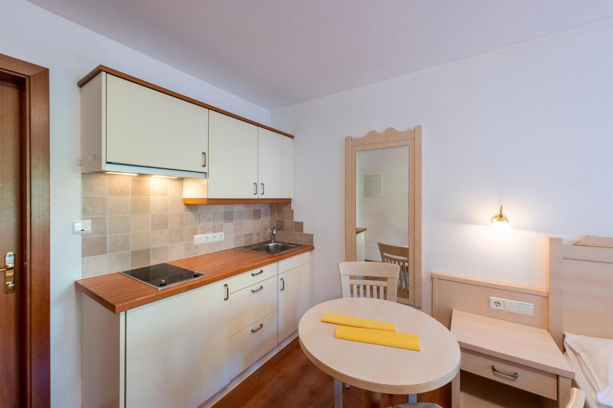Appartement Tschivon Schenna Eksteriør billede