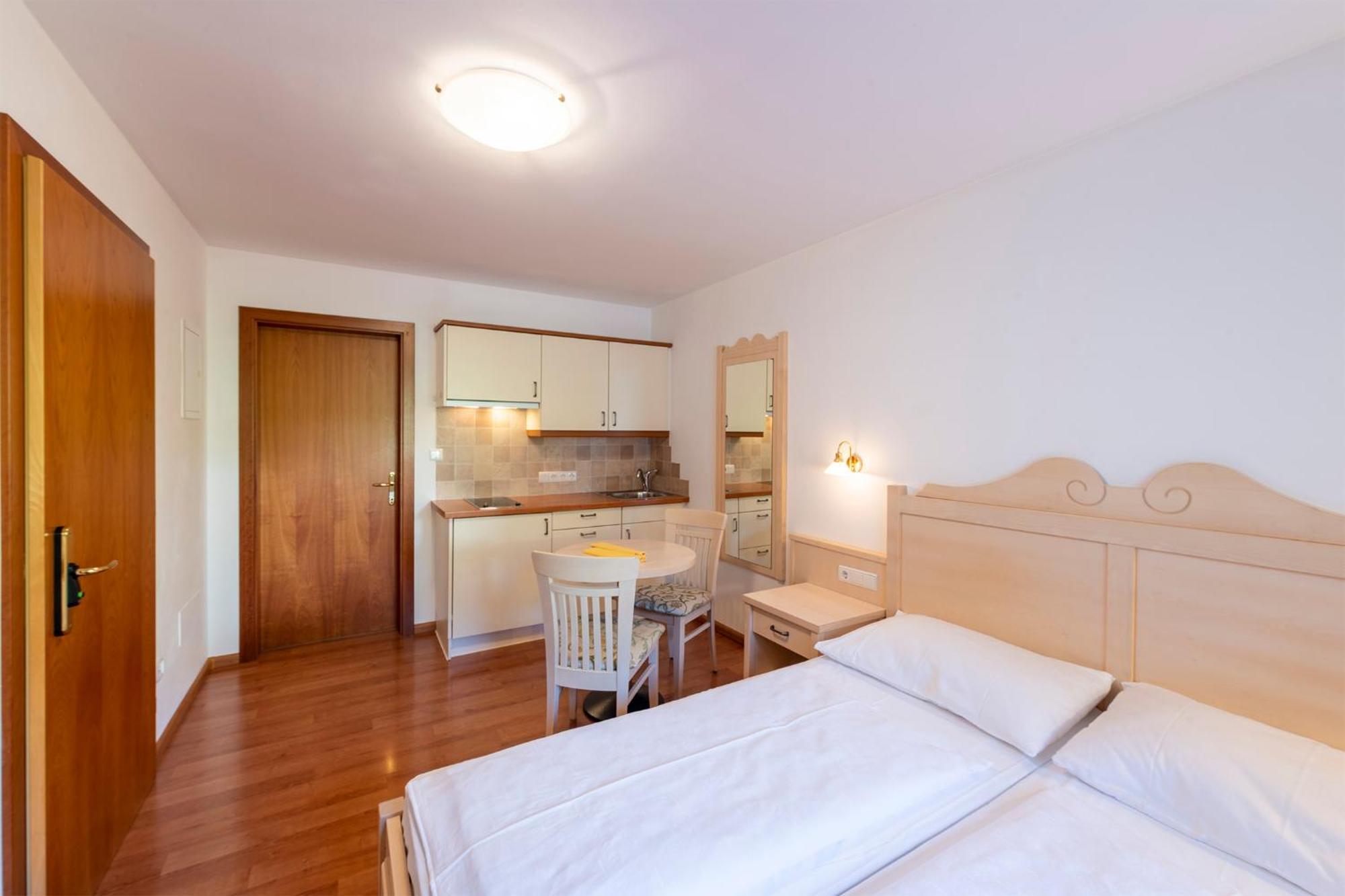 Appartement Tschivon Schenna Eksteriør billede