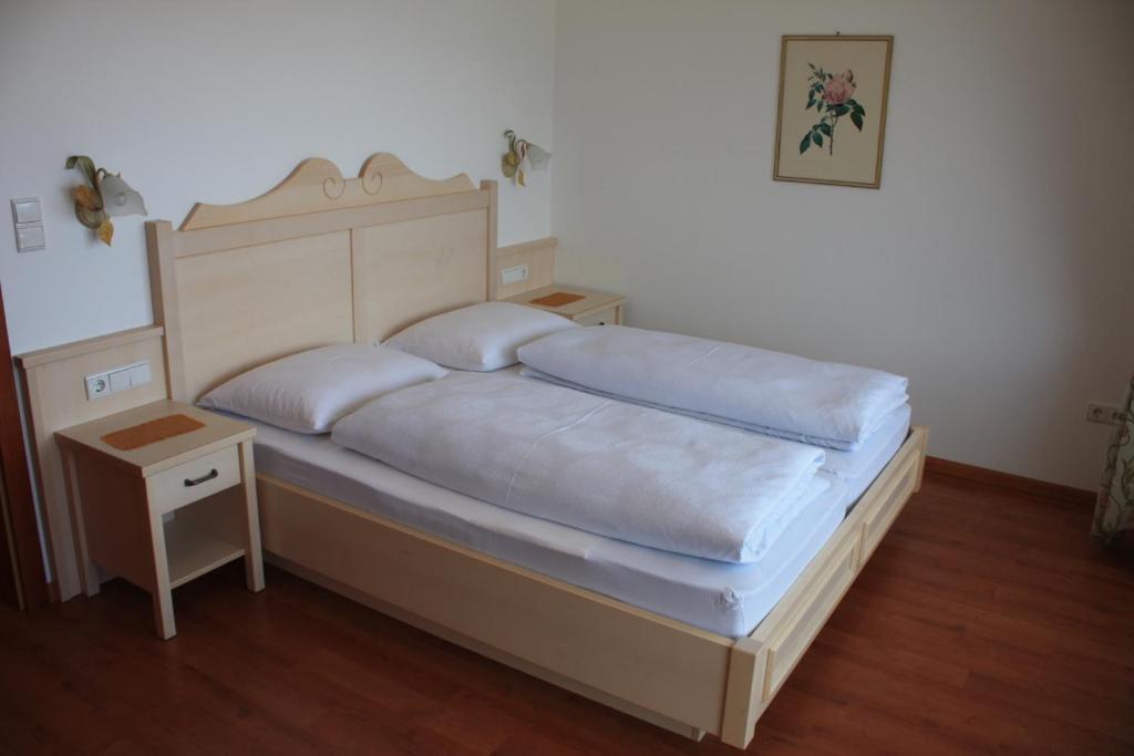 Appartement Tschivon Schenna Værelse billede